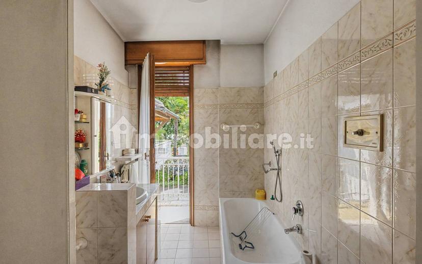 Villa unifamiliare via Carlo Rossini, 21, Centro, Tradate — foto 64 di 81