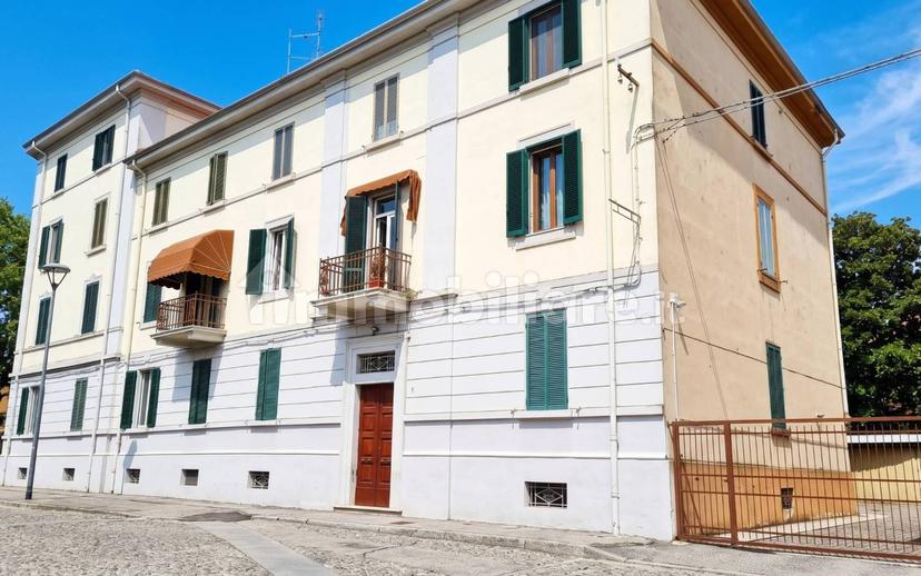 Quadrilocale via Mura di Porta Po, San Benedetto, Ferrara — foto 8 di 11