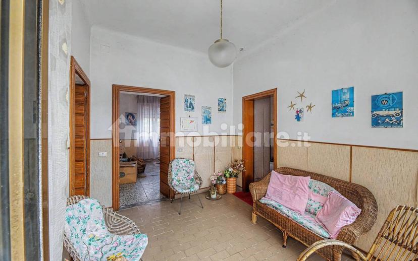 Villa unifamiliare via Carlo Rossini, 21, Centro, Tradate — foto 25 di 81