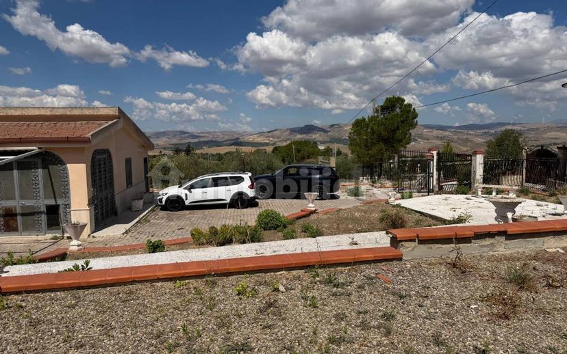 Villa unifamiliare Strada Statale Degli Scrittori, Caltanissetta — foto 14 di 17