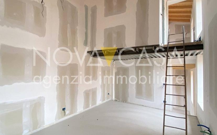 Trilocale via Camillo Benso di Cavour, Centro Storico, Crema — foto 2 di 23