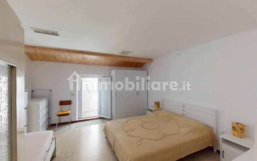 Bilocale via Camillo Benso di Cavour, Centro, Chiaravalle — foto 3 di 12