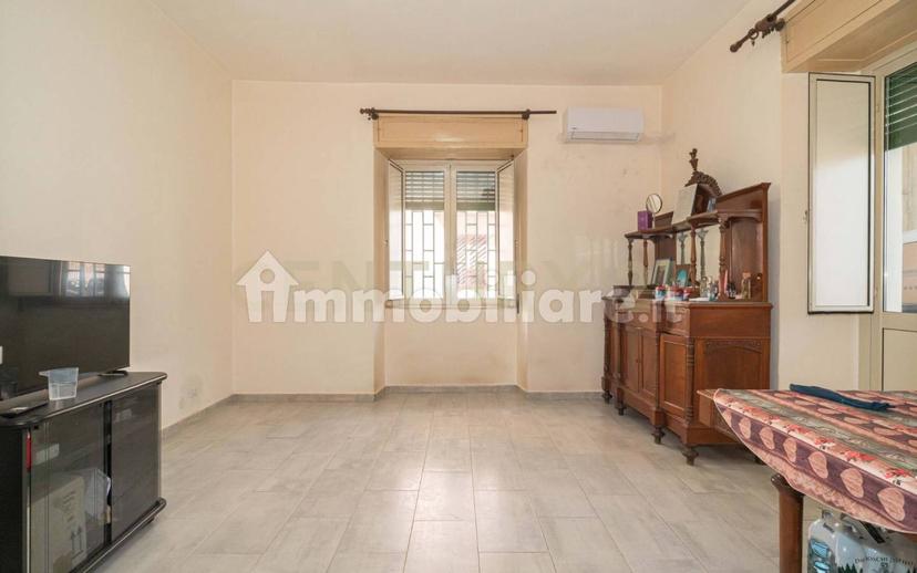Trilocale via San Giacomo 3, Garibaldi - Nesima, Catania — foto 4 di 24