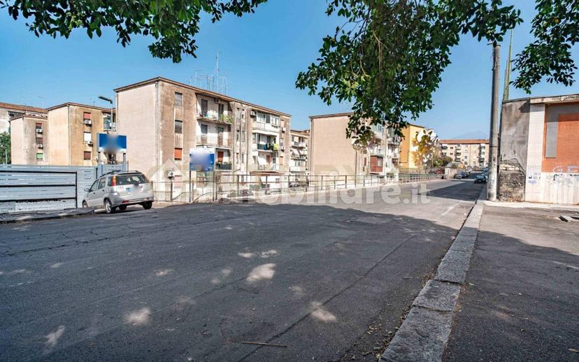 Trilocale via San Giacomo 3, Garibaldi - Nesima, Catania — foto 10 di 24