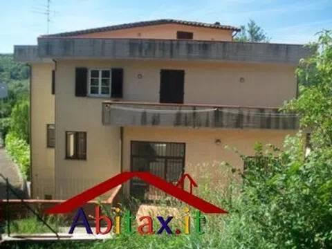 Villa unifamiliare via G. Deledda, 1, San Cipriano S.Barbara Centinal, Cavriglia — foto 2 di 42
