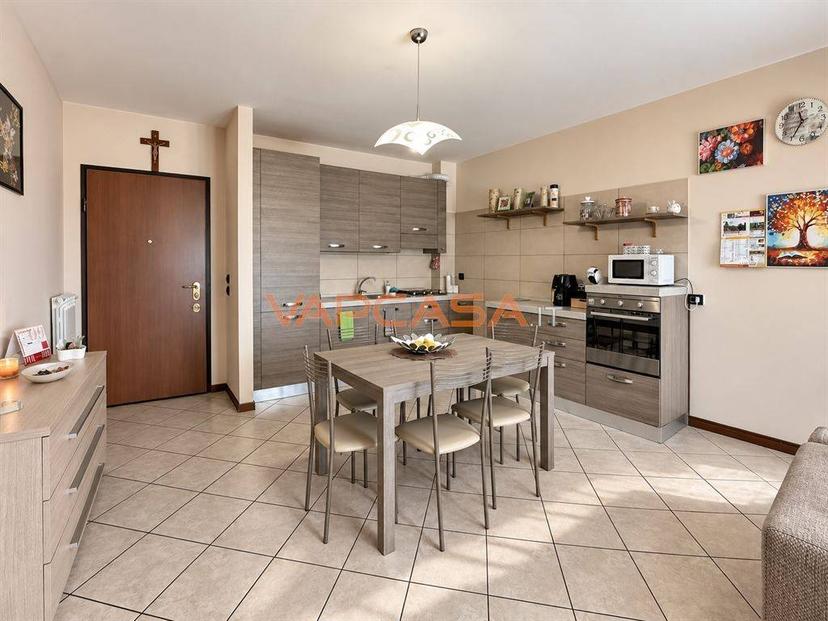 Bilocale via Francesco Crispi 45, Centro, Romano di Lombardia — foto 15 di 21