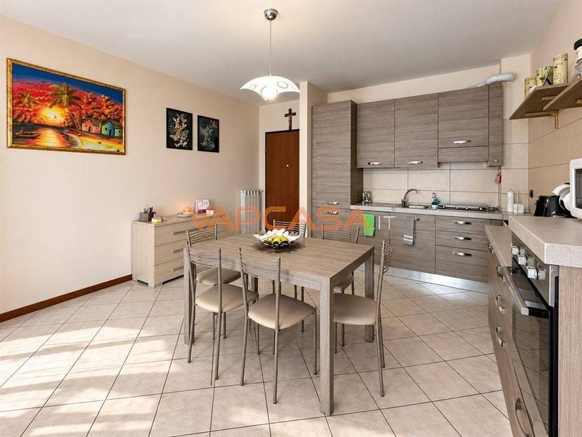 Bilocale via Francesco Crispi 45, Centro, Romano di Lombardia — foto 13 di 21