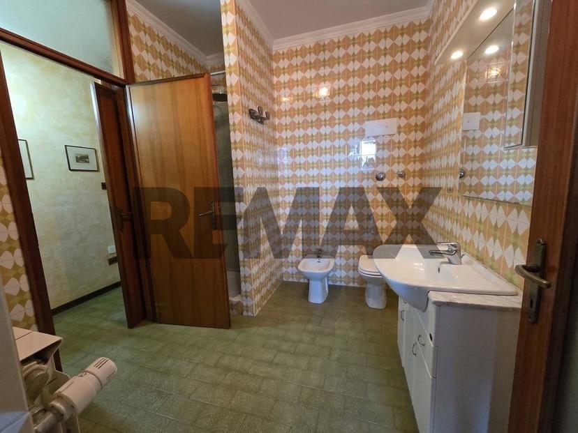Appartamento buono stato, primo piano, Barcola, Trieste — foto 21 di 30
