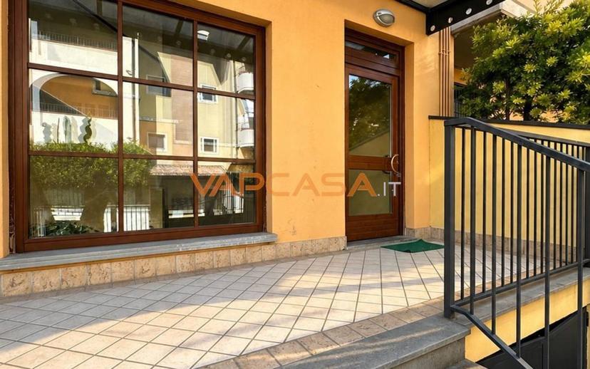 Bilocale via Francesco Crispi 45, Centro, Romano di Lombardia — foto 2 di 21