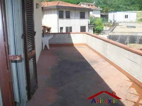 Villa unifamiliare via G. Deledda, 1, San Cipriano S.Barbara Centinal, Cavriglia — foto 35 di 42