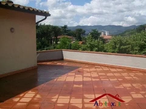 Villa unifamiliare via G. Deledda, 1, San Cipriano S.Barbara Centinal, Cavriglia — foto 5 di 42