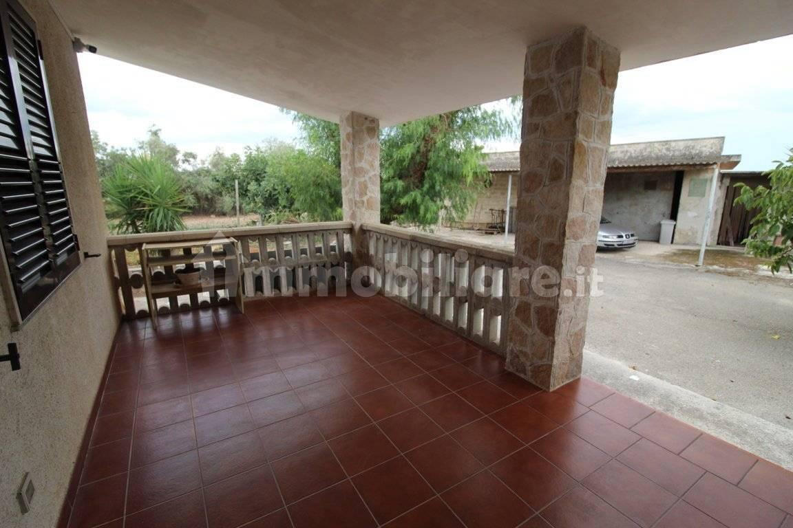 Villa unifamiliare Strada Provinciale Orimini Mutata Grottaglie, Grottaglie