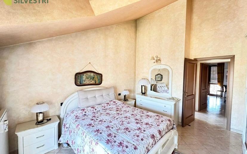 Quadrilocale quarto piano, Sant'Andrea, Novara — foto 25 di 28