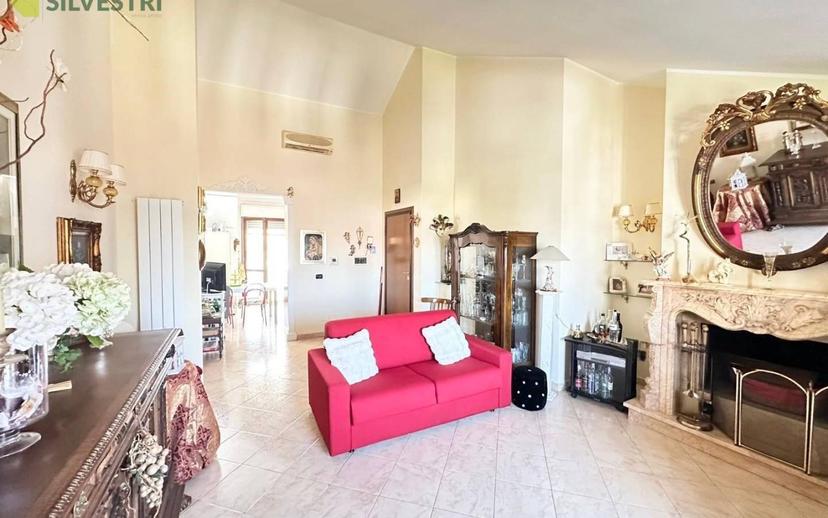 Quadrilocale quarto piano, Sant'Andrea, Novara — foto 6 di 28