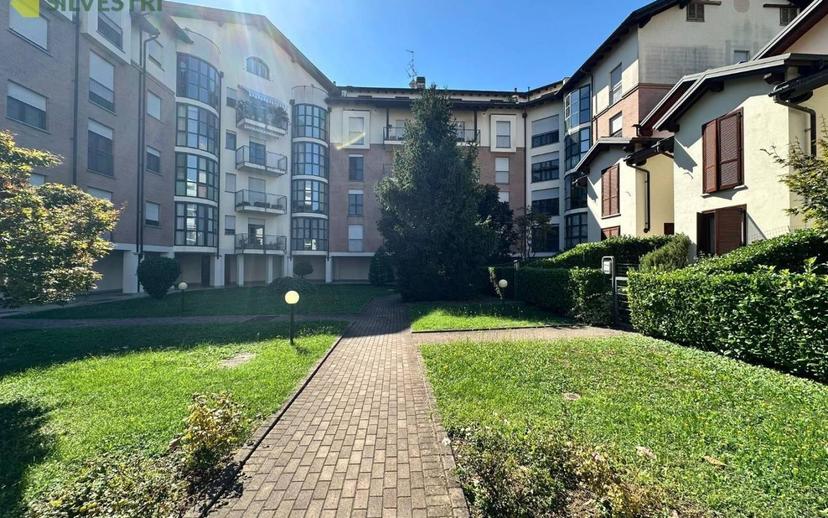 Quadrilocale quarto piano, Sant'Andrea, Novara — foto 11 di 28