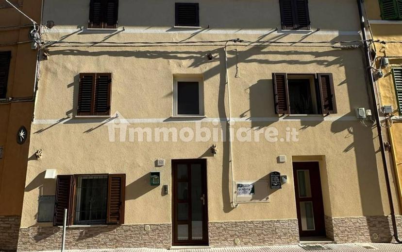 Bilocale via Camillo Benso di Cavour, Centro, Chiaravalle — foto 10 di 12