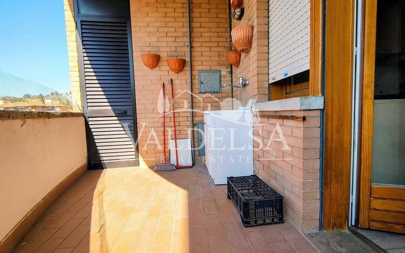 Trilocale via Aldo Moro,  53036, Centro, Poggibonsi — foto 6 di 17