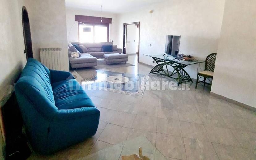 Trilocale via Domenico Gaudio, Acquedotto, Cosenza — foto 17 di 35