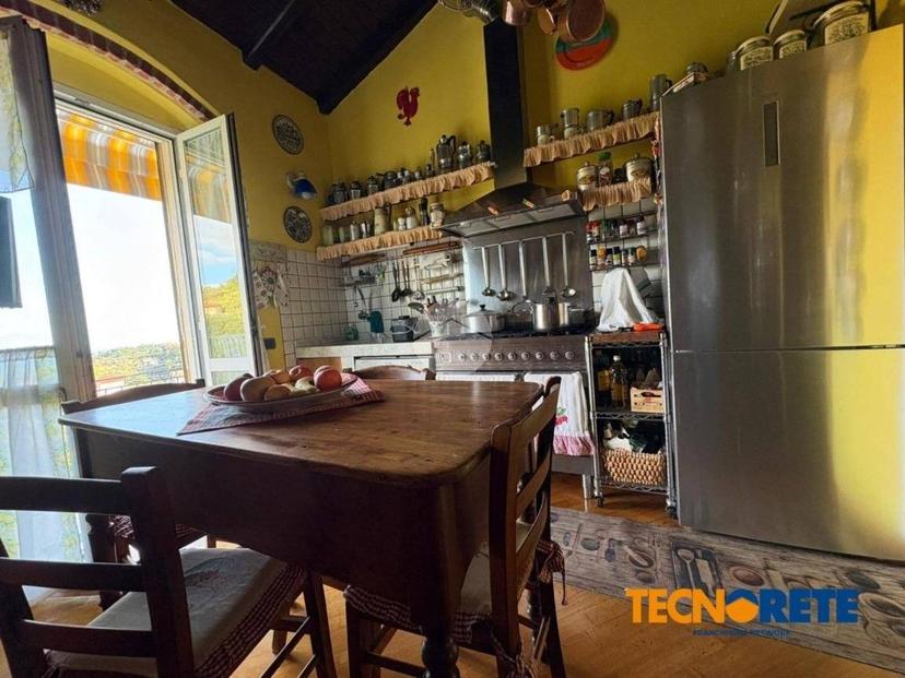 Quadrilocale via umberto biancamano 232, Pitelli, La Spezia — foto 4 di 26