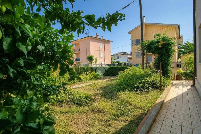 Terratetto unifamiliare via E. Fermi 27, Porto San Giorgio — foto 25 di 41