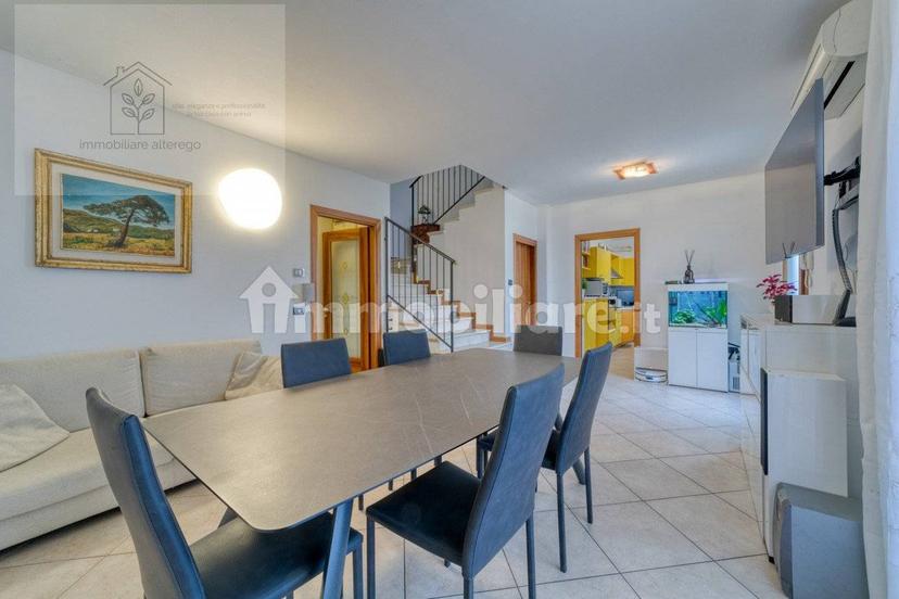 Villa plurifamiliare via Miazzo, Montecchia, Feriole, Selvazzano Dentro — foto 2 di 20