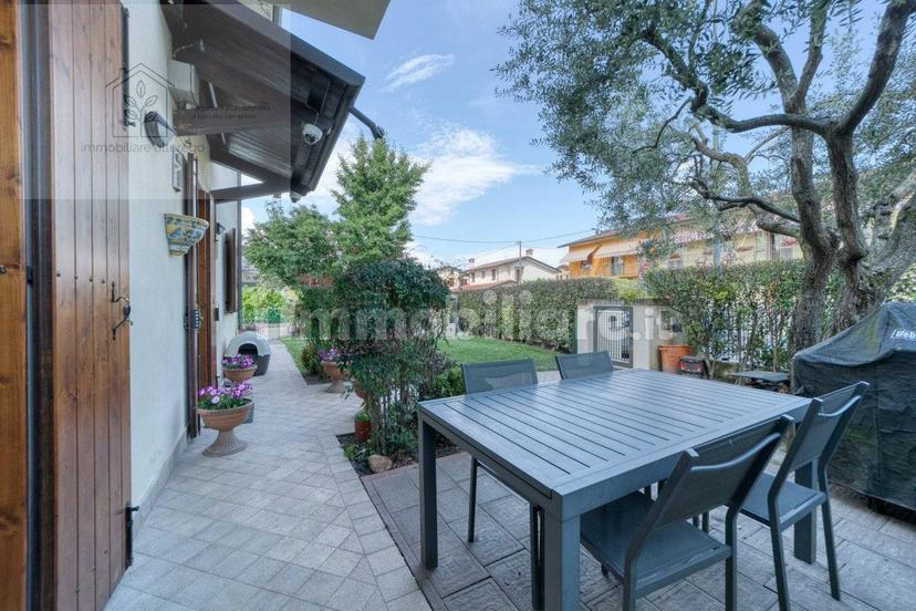 Villa plurifamiliare via Miazzo, Montecchia, Feriole, Selvazzano Dentro — foto 7 di 20