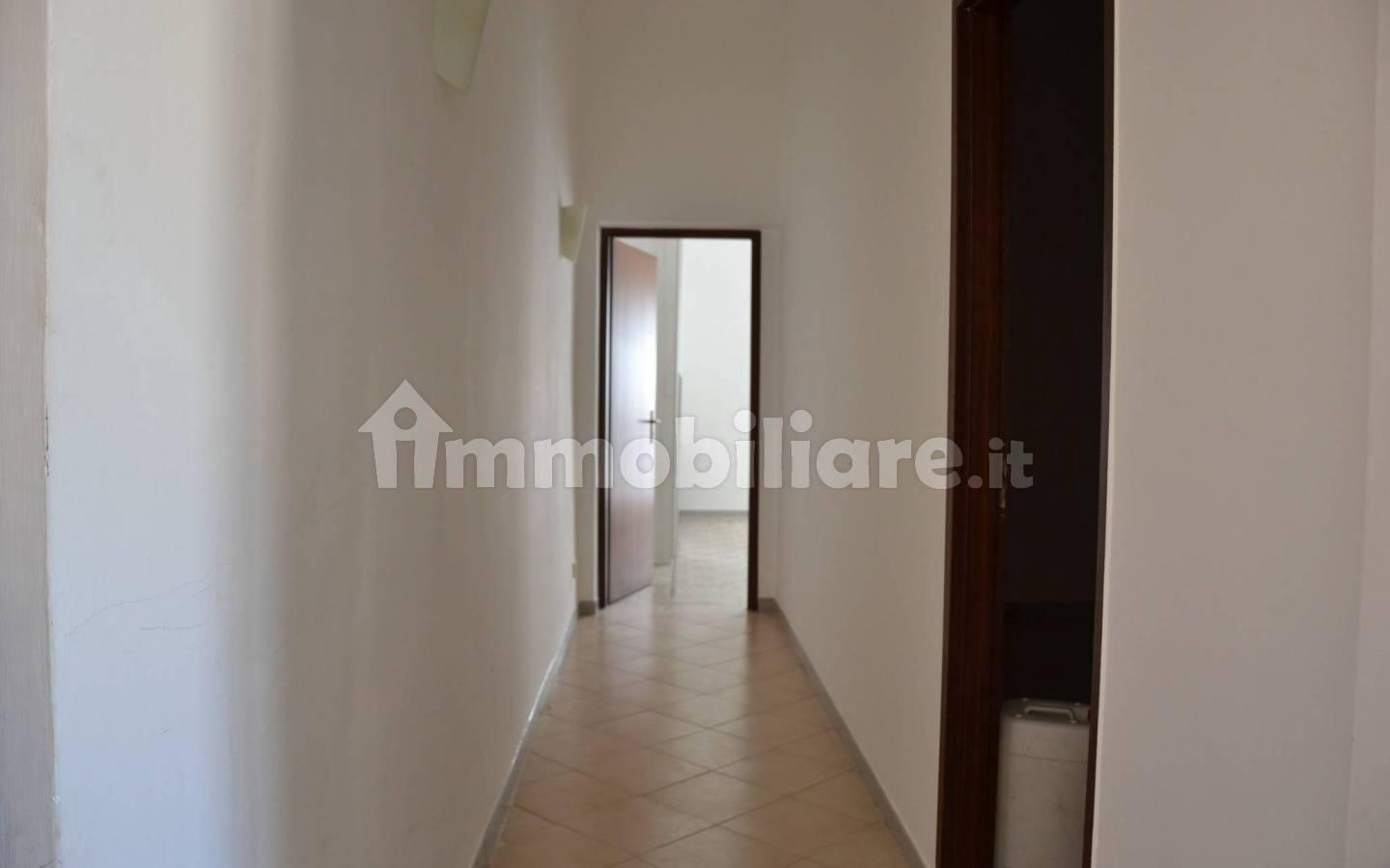 Trilocale via Vittorio Emanuele II 58, Centro, Castelvetrano