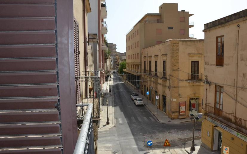 Trilocale via Vittorio Emanuele II 58, Centro, Castelvetrano — foto 16 di 23