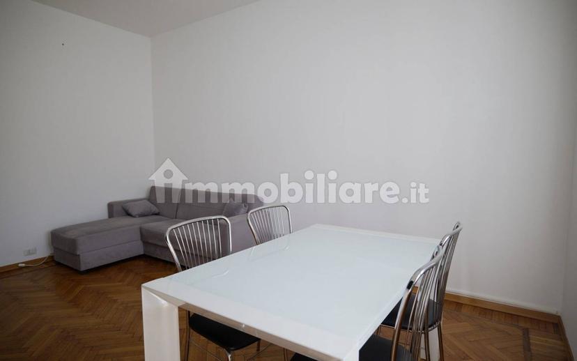 Trilocale via Eugenio Bona 8, Centro Storico, Biella — foto 14 di 29