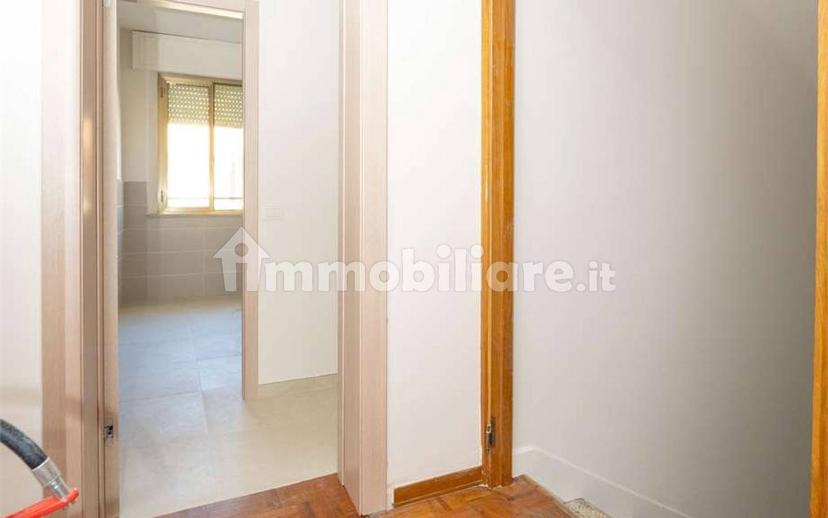 Stanza in affitto in appartamento Centro, Porto Sant'Elpidio — foto 7 di 15