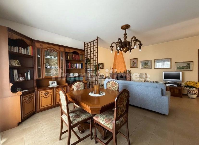 Villa unifamiliare via Isonzo 17, Solbiate Olona — foto 11 di 31