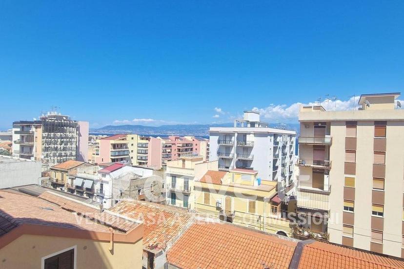 Trilocale via Adolfo Celi 109, Contesse, Messina — foto 11 di 26