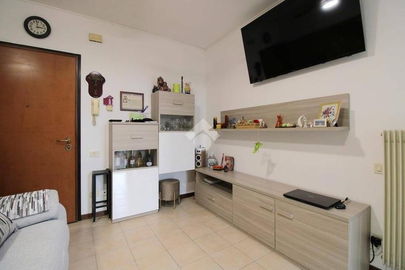 Monolocale via G. Rossini 48, Montecchio Maggiore Alte Ceccato, Montecchio Maggiore — foto 3 di 15