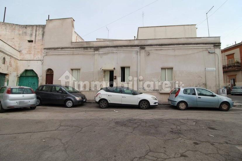 Appartamento via Maria Immacolata 17, San Giorgio Ionico