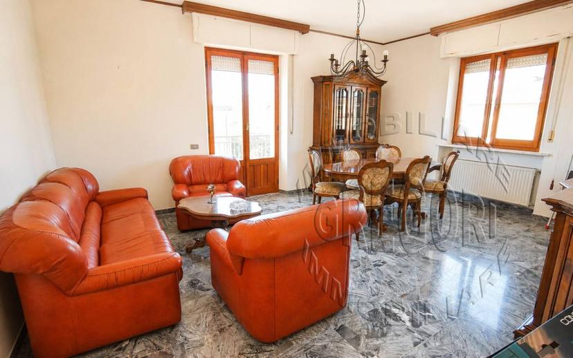 Villa unifamiliare via Gentile da Montefiore 96, Centro, Montefiore dell'Aso — foto 17 di 51