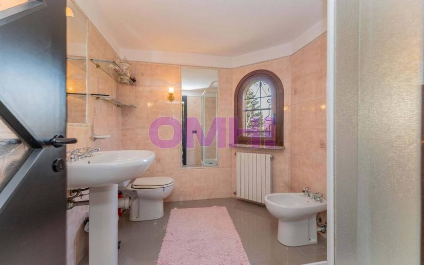 Villa unifamiliare via Ticino, 63, Centro, Gavirate — foto 19 di 64