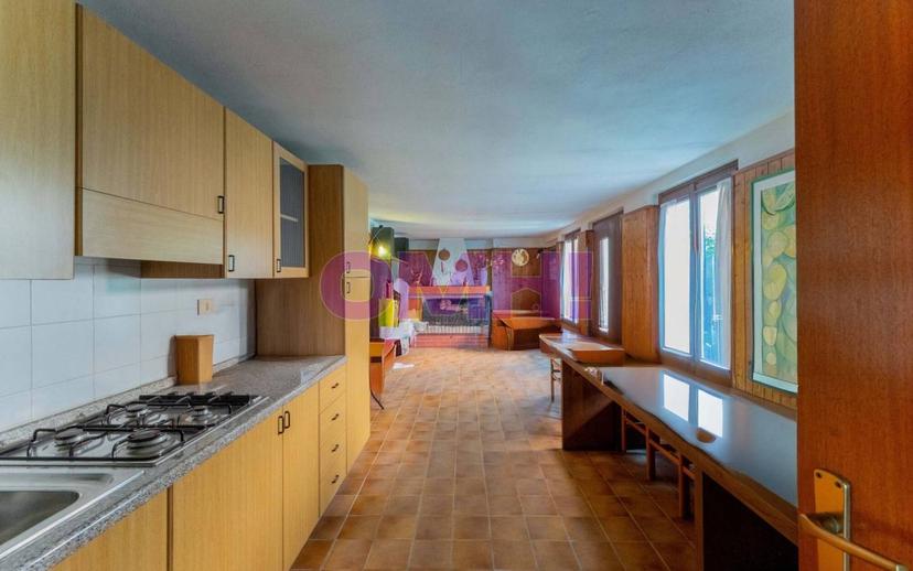 Villa unifamiliare via Ticino, 63, Centro, Gavirate — foto 48 di 64