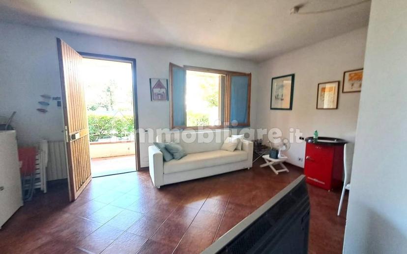Trilocale via Firenze,  54100, Marina di Massa Centro, Massa — foto 11 di 20
