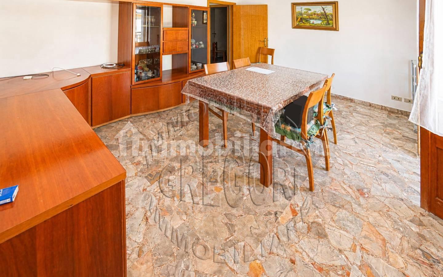 Villa unifamiliare via Gentile da Montefiore 96, Centro, Montefiore dell'Aso