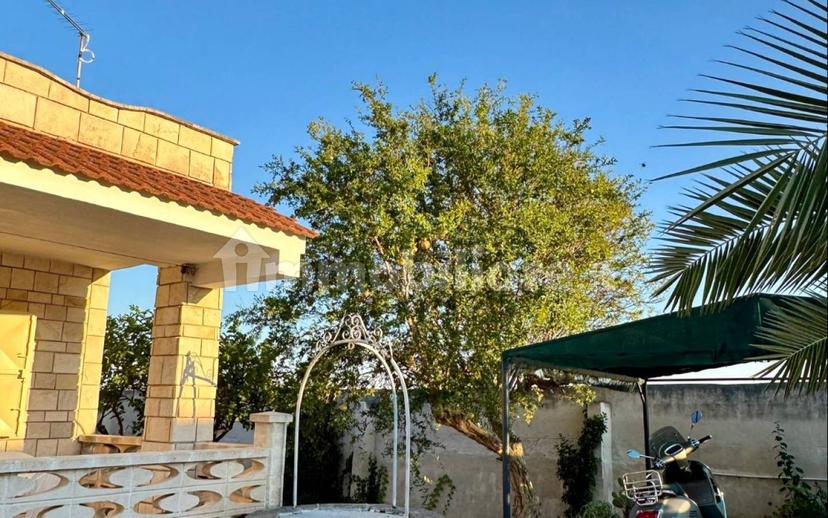 Villa unifamiliare via Vittorio Emanuele II 2, Maruggio — foto 2 di 20