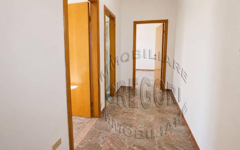 Villa unifamiliare via Gentile da Montefiore 96, Centro, Montefiore dell'Aso — foto 11 di 51