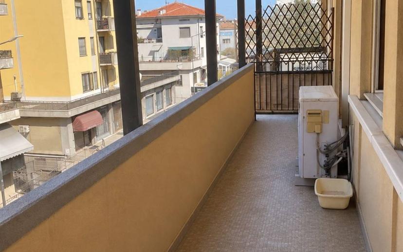 Monolocale via Leopoldo Camillo Volta 5, Valletta Valsecchi, Mantova — foto 10 di 13