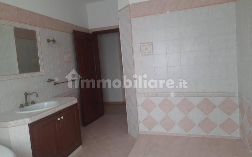 Trilocale via Giuseppe Lo Bue 12, Centro, Bagheria — foto 54 di 55