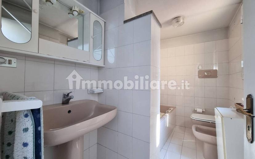 Appartamento via Aurelia 142, Centro, Taggia — foto 8 di 21