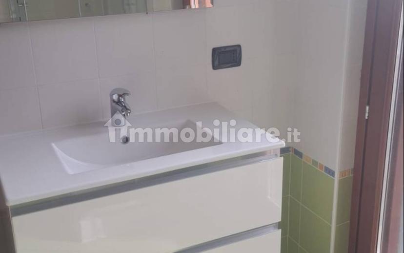 Bilocale via Leopoldo Pilla 3, Angeli, Mantova — foto 5 di 8