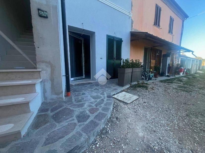 Trilocale via madonna di loreto, Pantano, Pesaro — foto 11 di 37