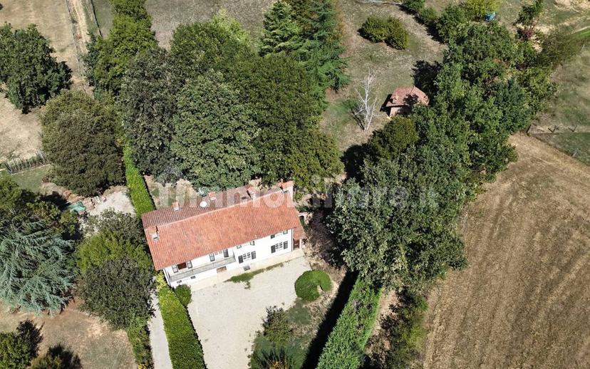 Casale Strada Castelletto, Bra — foto 16 di 34