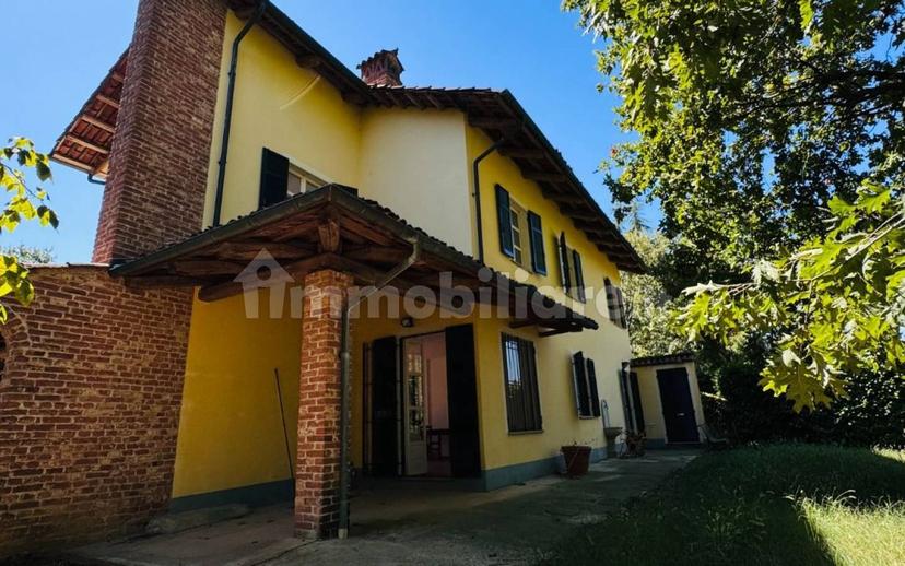Casale Strada Castelletto, Bra — foto 29 di 34