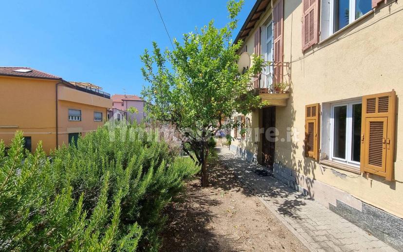 Appartamento via Aurelia 142, Centro, Taggia — foto 5 di 21
