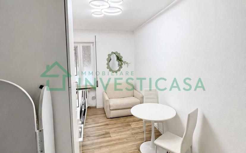 Bilocale via Porta Nuova 32, Centro Storico, Pavia — foto 8 di 11